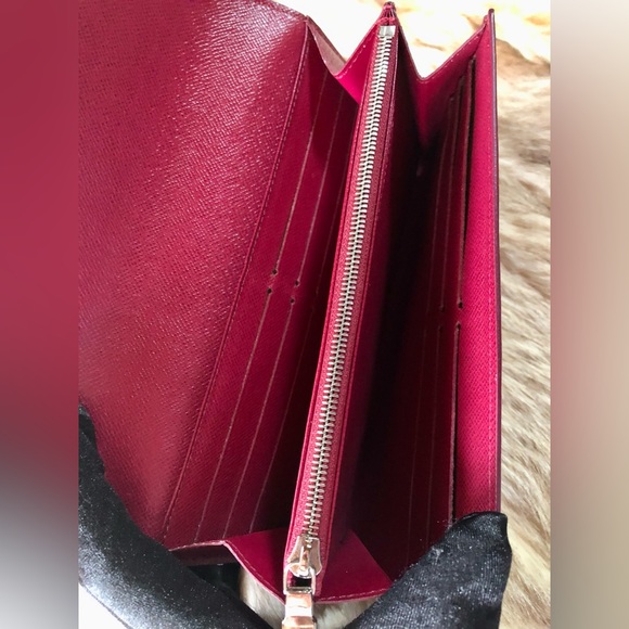 Louis Vuitton Epi Portefeuille Sarah Wallet - Picture 11 of 15